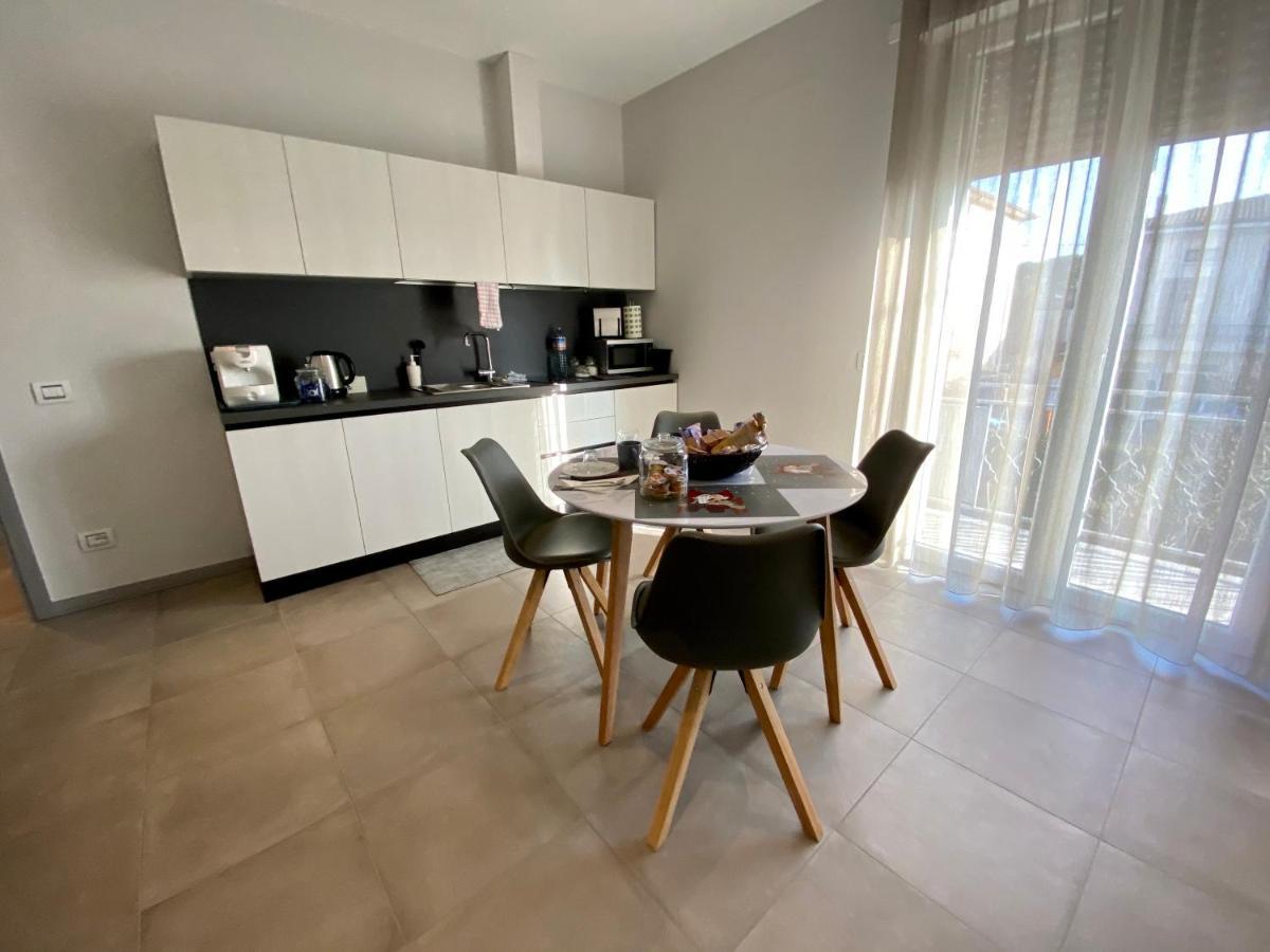 Casa Emma Apartment มานโตวา ภายนอก รูปภาพ